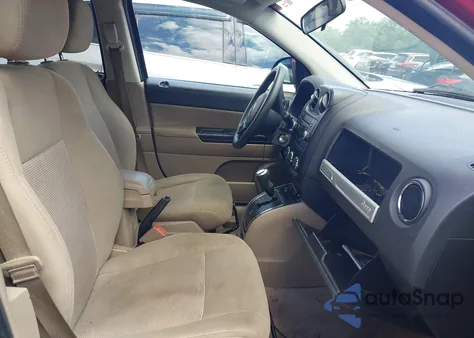 2014 Jeep Compass Sport z USA, uszkodzony, nr VIN 1C4NJCBA9ED881503